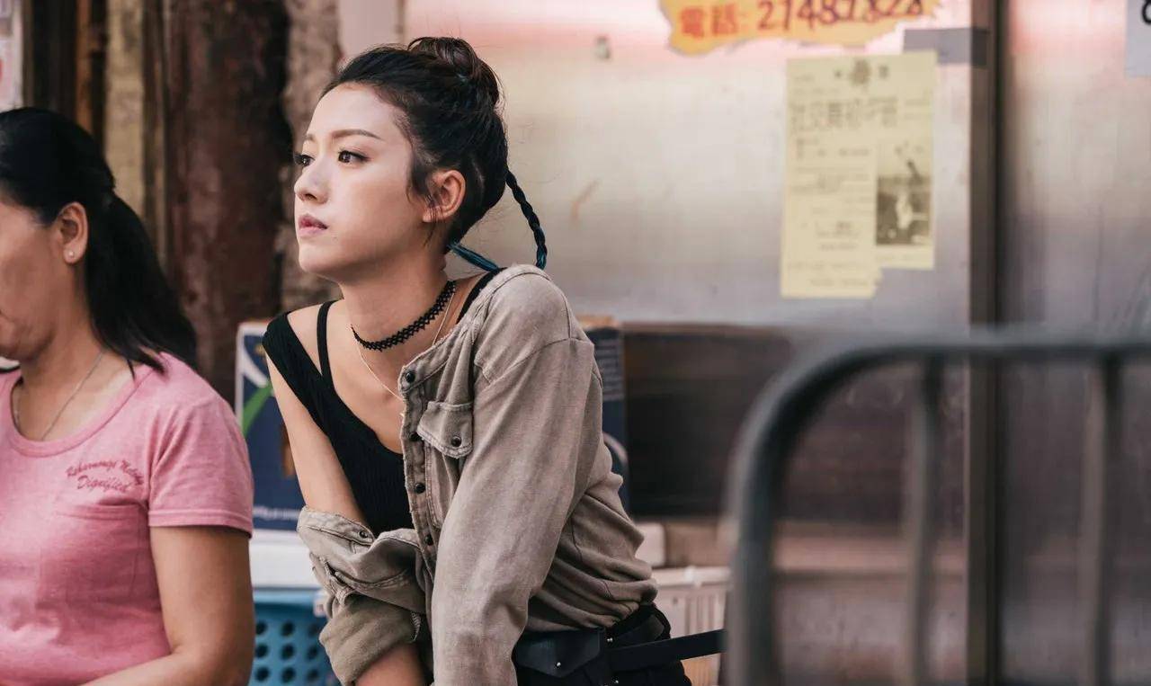 "tvb人肉发电机",只要有她在,台庆就不会缺话题_蔡思贝_流量_绯闻