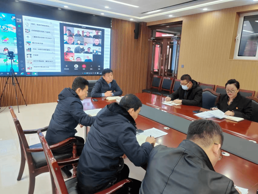 浑源中学集团校召开学习贯彻党的二十大精神宣讲暨集体备课会_工作