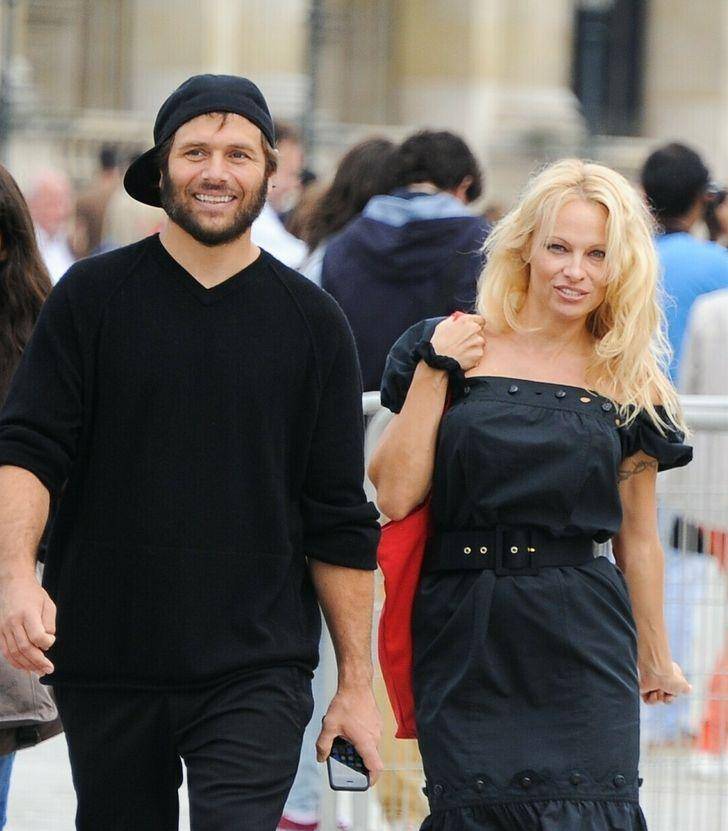 盘点好莱坞历史上婚姻最短的15位名人,真是闪婚闪离