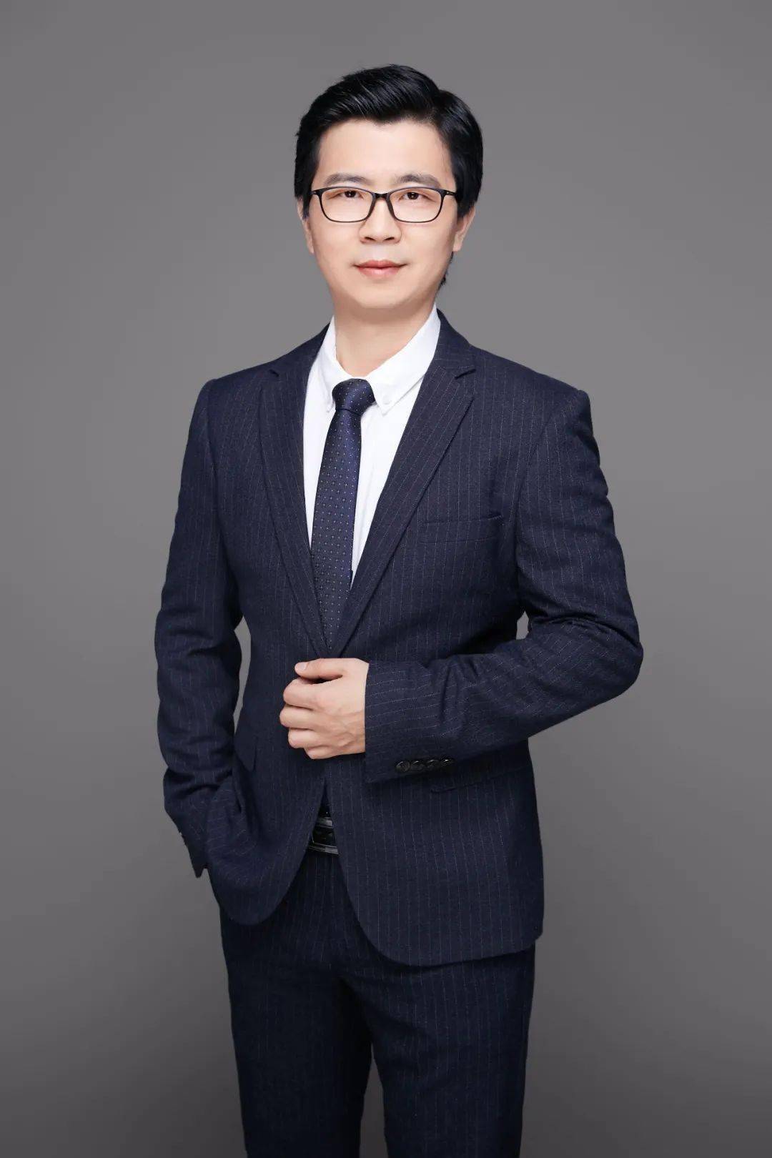 省"浙派名师"培养对象,获宁波市学科骨干教师,宁波市名师,王宽诚育才