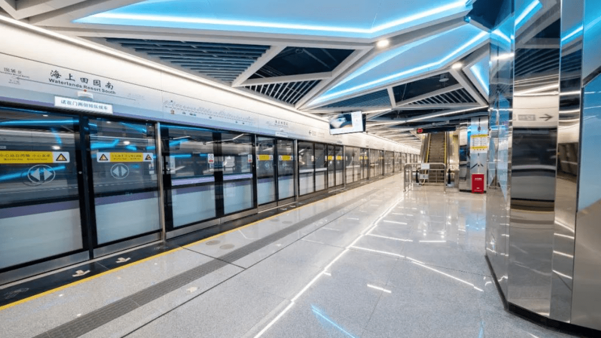 深圳地铁12号线开通 日立263台智慧电梯提供服务_扶梯_智能_交通