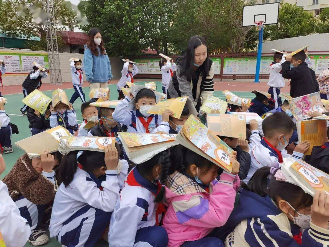 筑牢安全防线 构建平安校园 | 蓬中华侨小学举行防震应急避险与安全