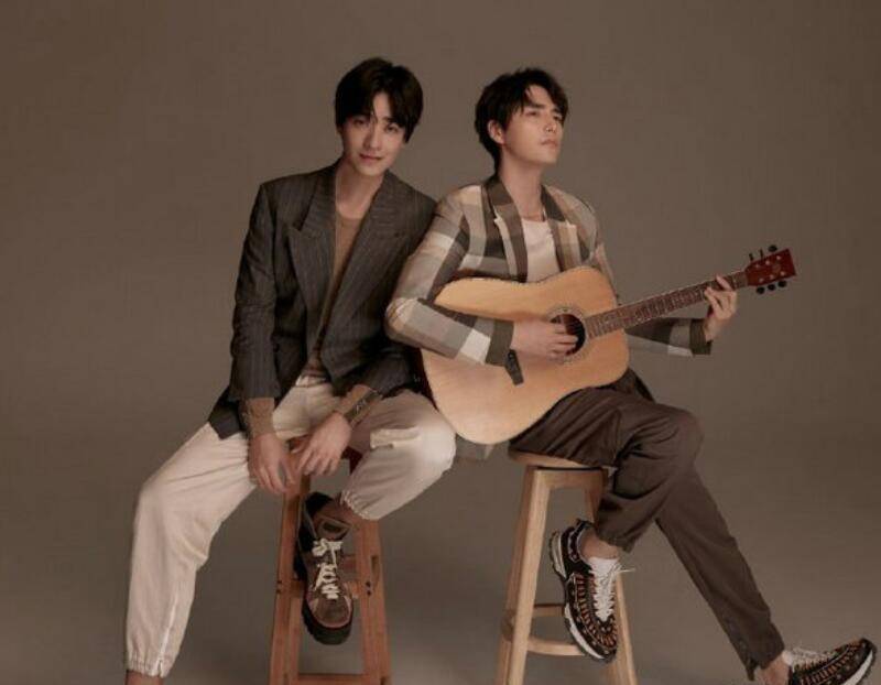 草原烈马"音乐剧王子"阿云嘎的辛酸成名史,与郑云龙的深情厚谊_友谊