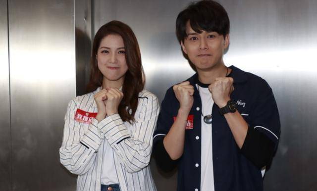 出外景陪女方去厕所迟迟不返_何广沛_合作_朱晨丽