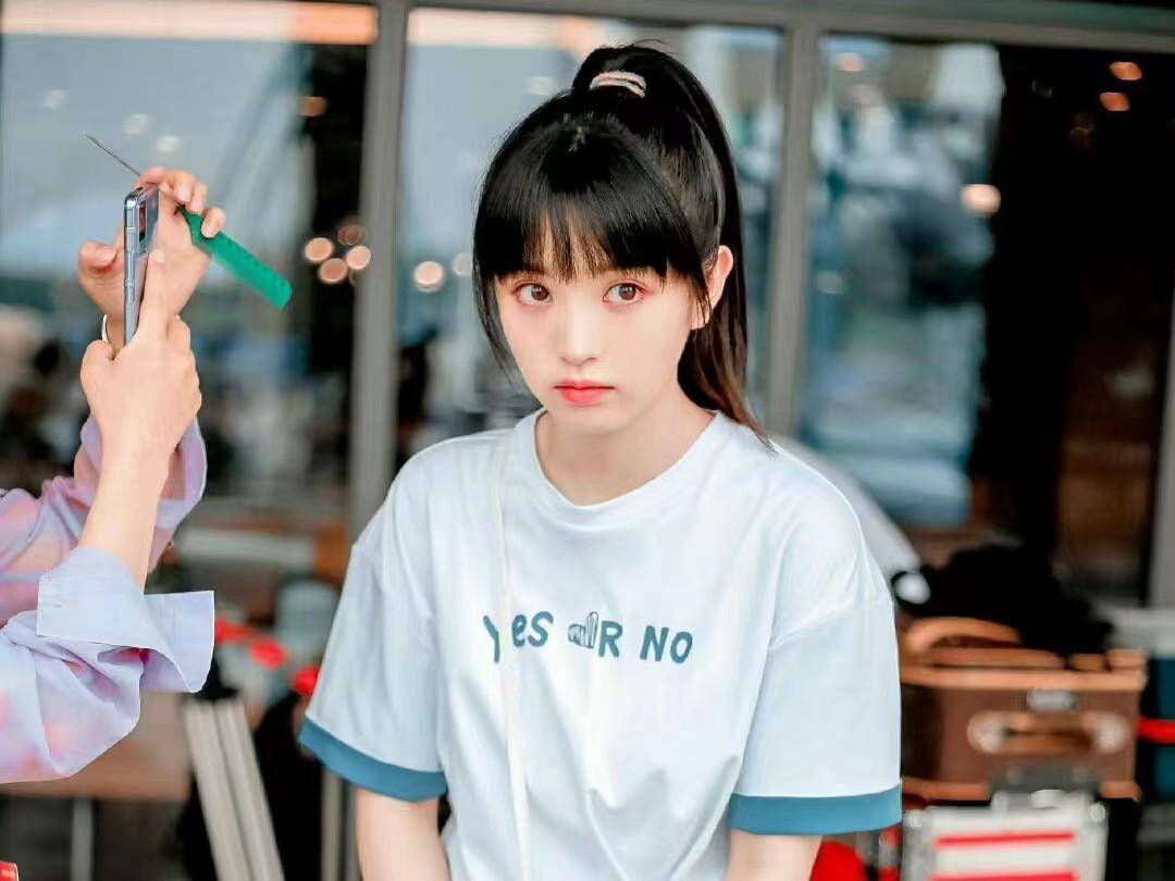 田曦薇:李薇走了,卢晚晚来了,连蔓儿与李玉湖还会远吗_古装_青春_王