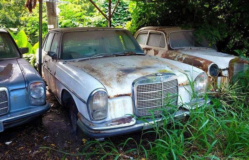 这里不是石油王国迪拜,但半山腰弃置的豪车多不胜数_搜狐汽车_搜狐网