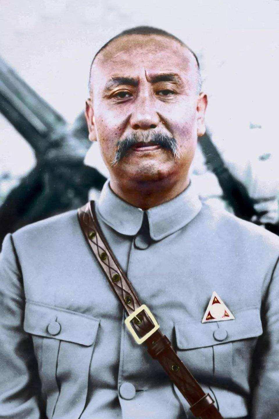 杀害刘胡兰凶手张全宝,拔掉胡子藏身地窖,抽烟暴露行踪被捕处决_晋绥