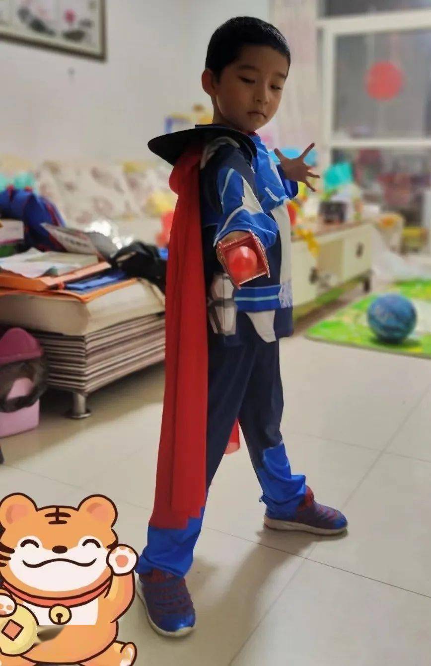 【故事百宝箱】许鹤轩——《蚂蚁和西瓜》_雁塔区_小朋友_幼儿