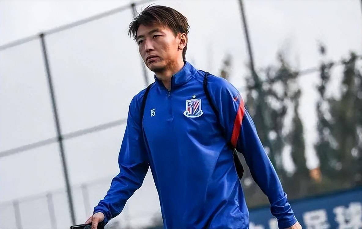 指挥官下赛季或将奔赴申花,成为未来吴曦的接班人_徐浩洋_徐皓阳_中场