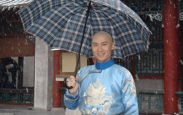 龙套配角王柏伦,年轻时也清新俊朗过,演绎实力值得夸赞_角色_名字