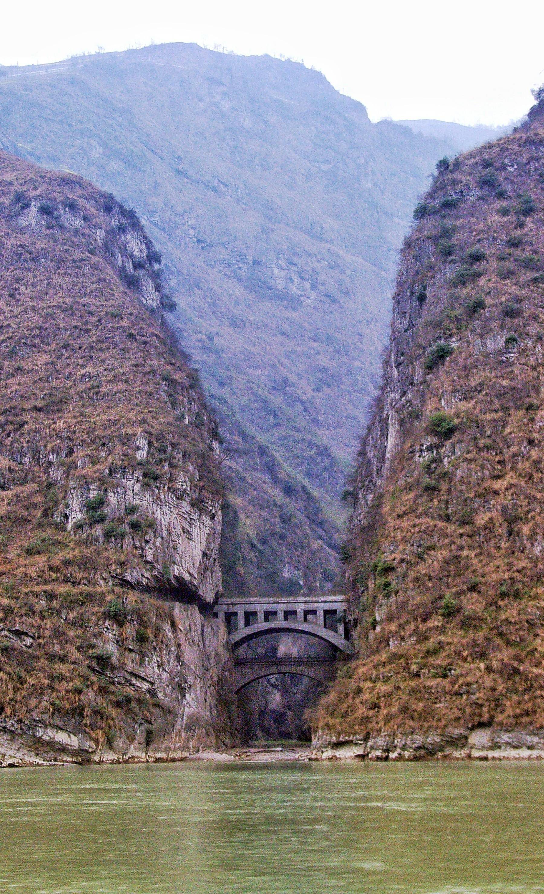 思南县大岩关隧道图片