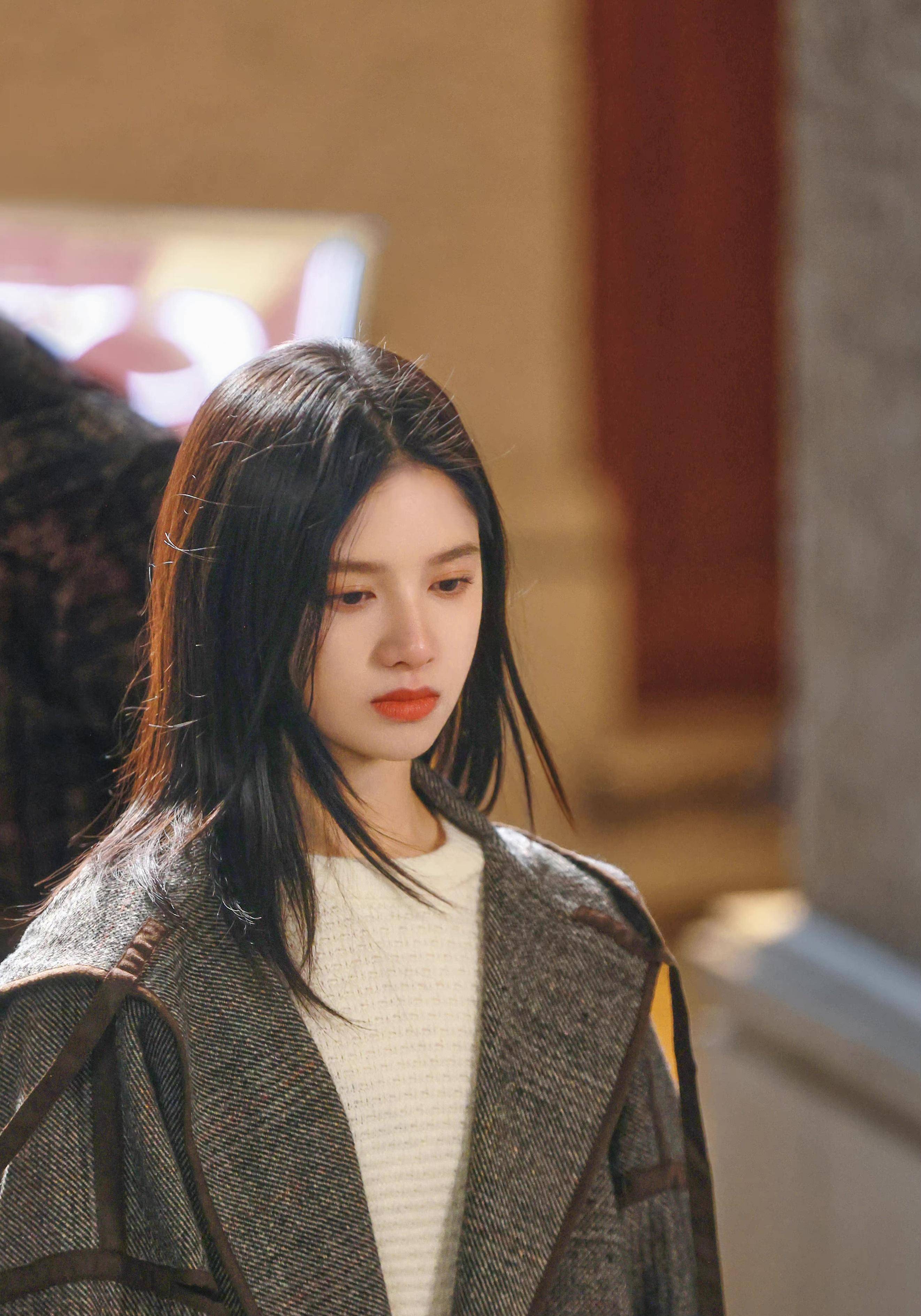 《点燃我,温暖你:她的长相演不了穷人_五官_张婧_的比例