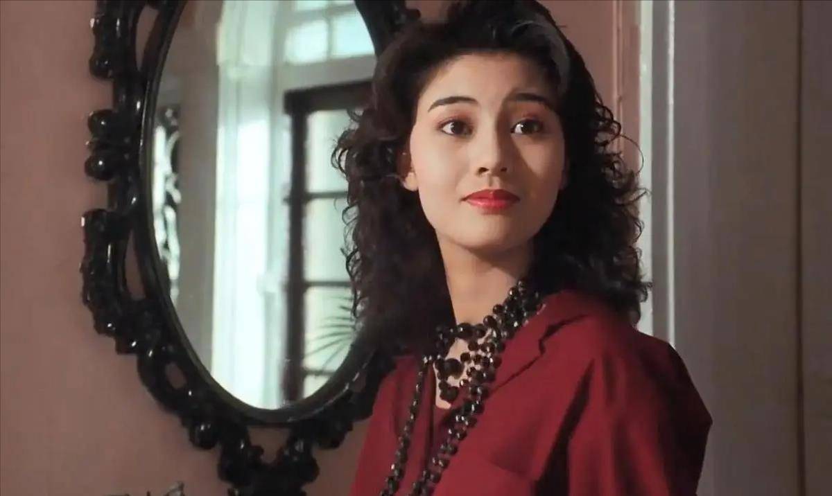 李嘉欣晒全家合照,11岁的儿子大变样,被调侃长成了"东南亚风"_许晋亨