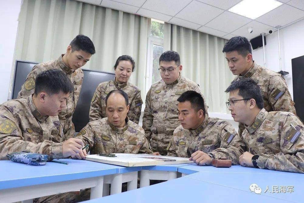 军士参谋,亮相!_管理_岗位_海军