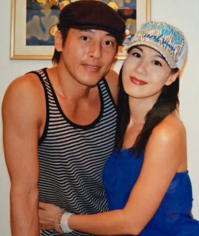 吕颂贤,他是侠肝义胆的令狐大侠,小四岁娇妻,肤白貌美不减当年_吴绮莉