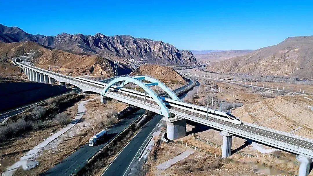 全国多地列车恢复开行!涉及黑龙江省这些车次_运行_哈尔滨_齐齐哈尔