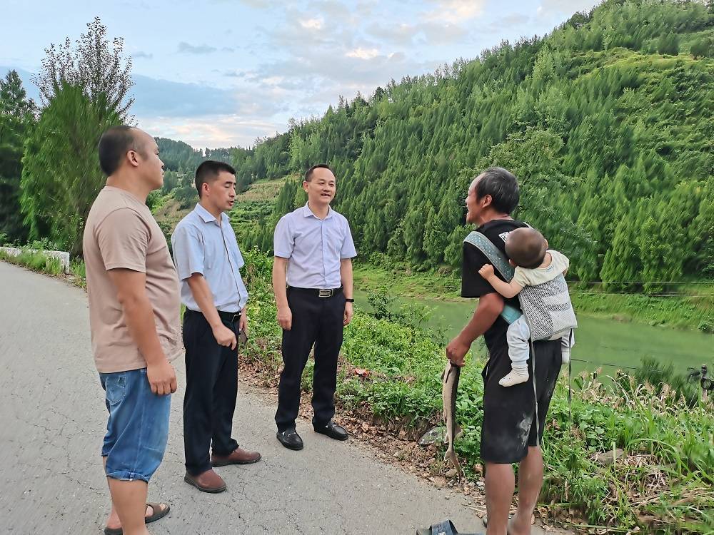 【深入学习贯彻党的二十大精神】石阡县大沙坝乡党委书记胡宗武:打造