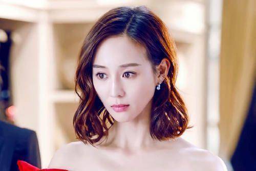 继感谢邱泽抬爱后,张钧甯再与鲜肉约会,发现被拍从餐厅后门溜走_关系