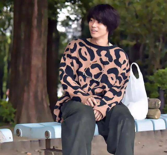 jp除了在这部剧中展现出了木村拓哉对于复古工装的喜爱,其实这颗种子