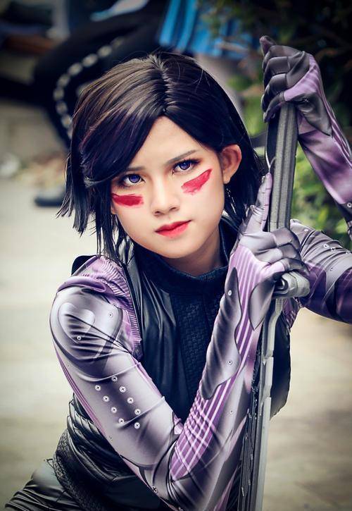 粉丝:你确定只是看漫展?_奥特曼_女孩_因为