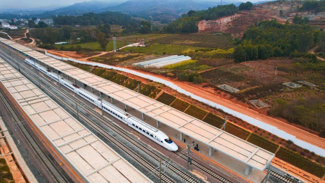 铁路_弥勒_列车