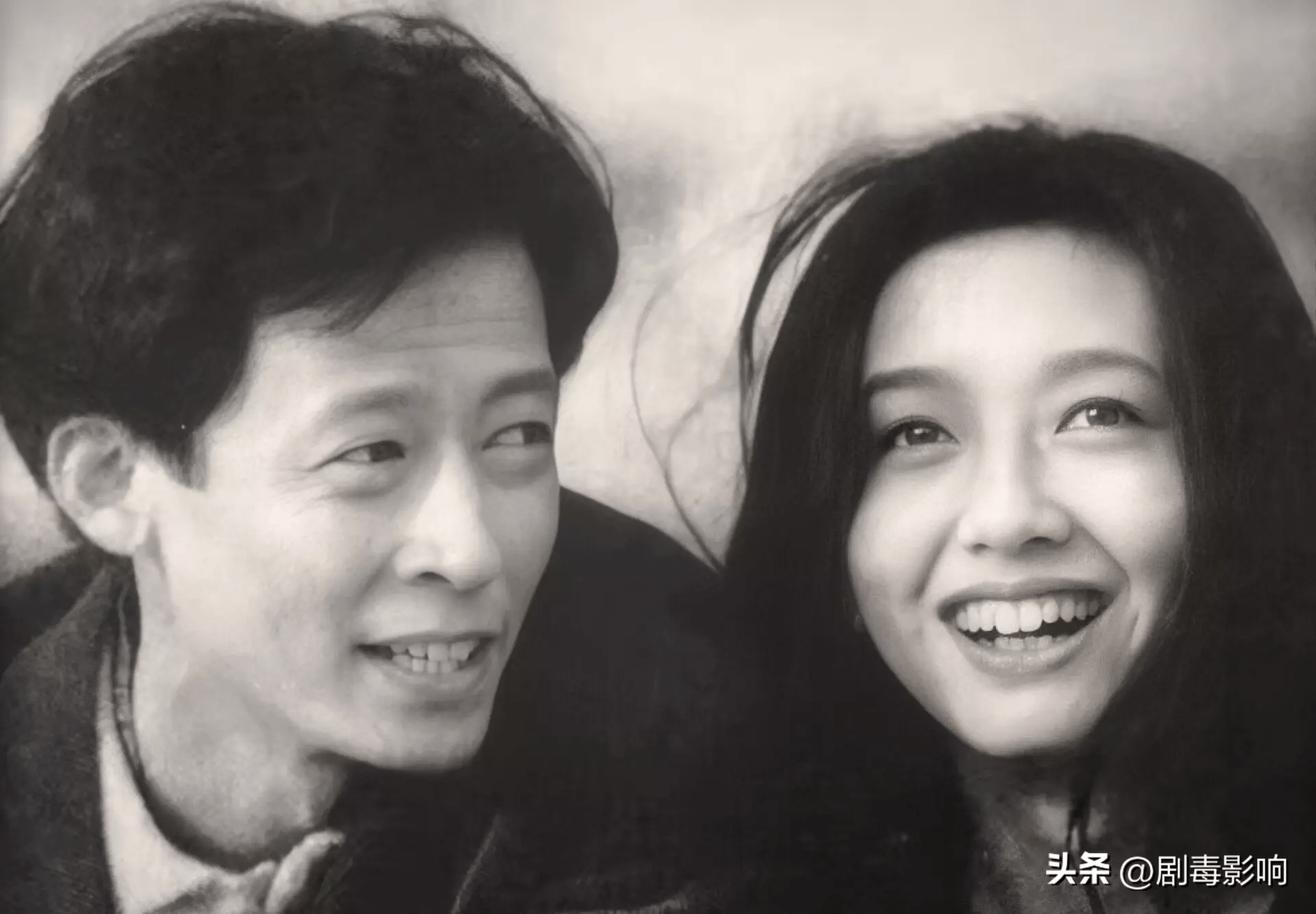 过把瘾》28年后:他历经4任女友,她离婚后与女儿相依为命_王志文_江珊