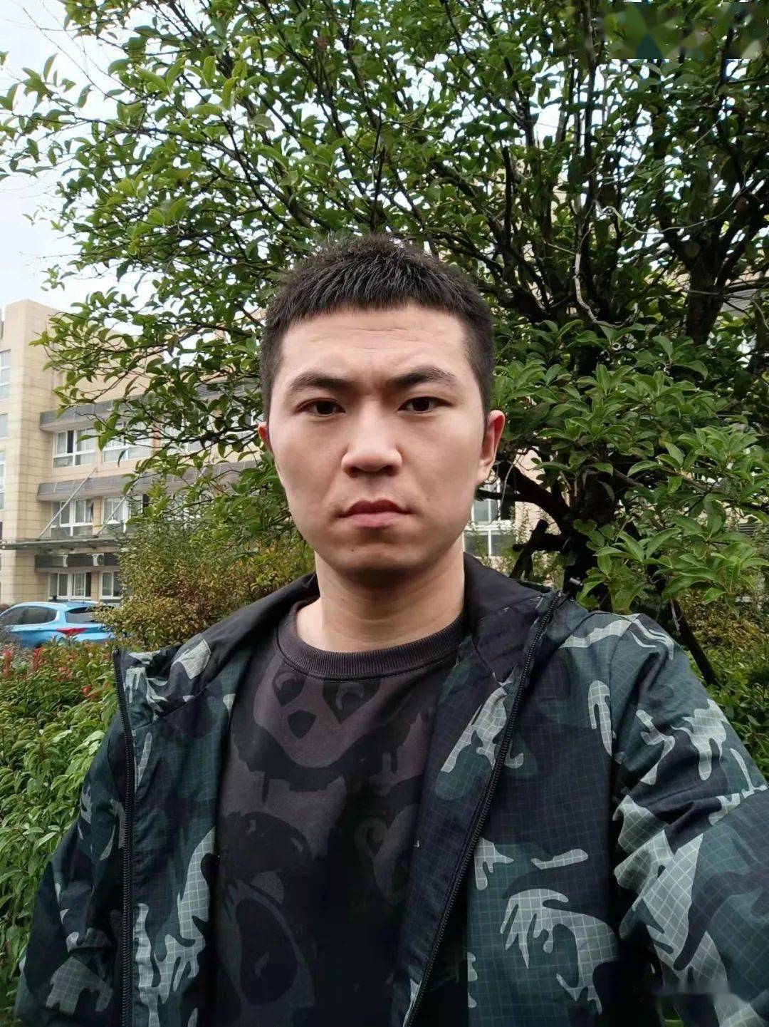 莱芜一小伙征婚:27岁!月薪10000!180cm!