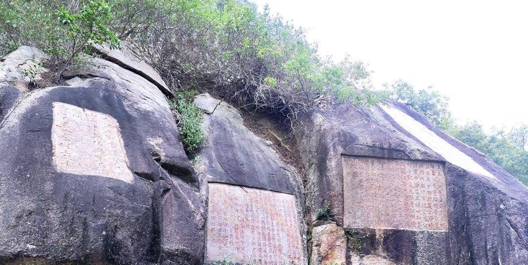 海拔不敷百米，汗青拥有1700多年，九日山不在高有仙则名