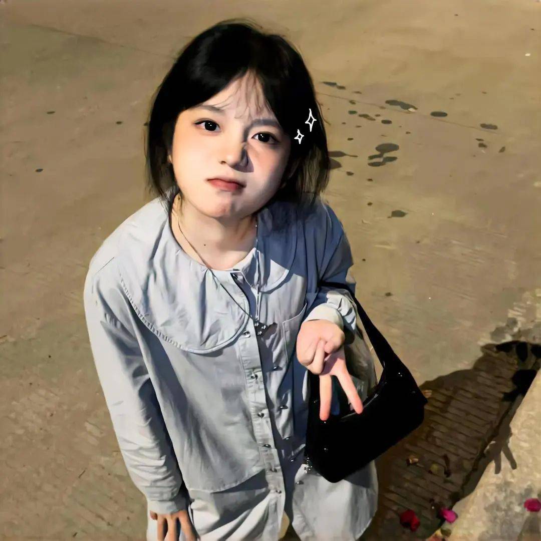 ins头像|小众高级质感女头_表示歉意_图片_来自