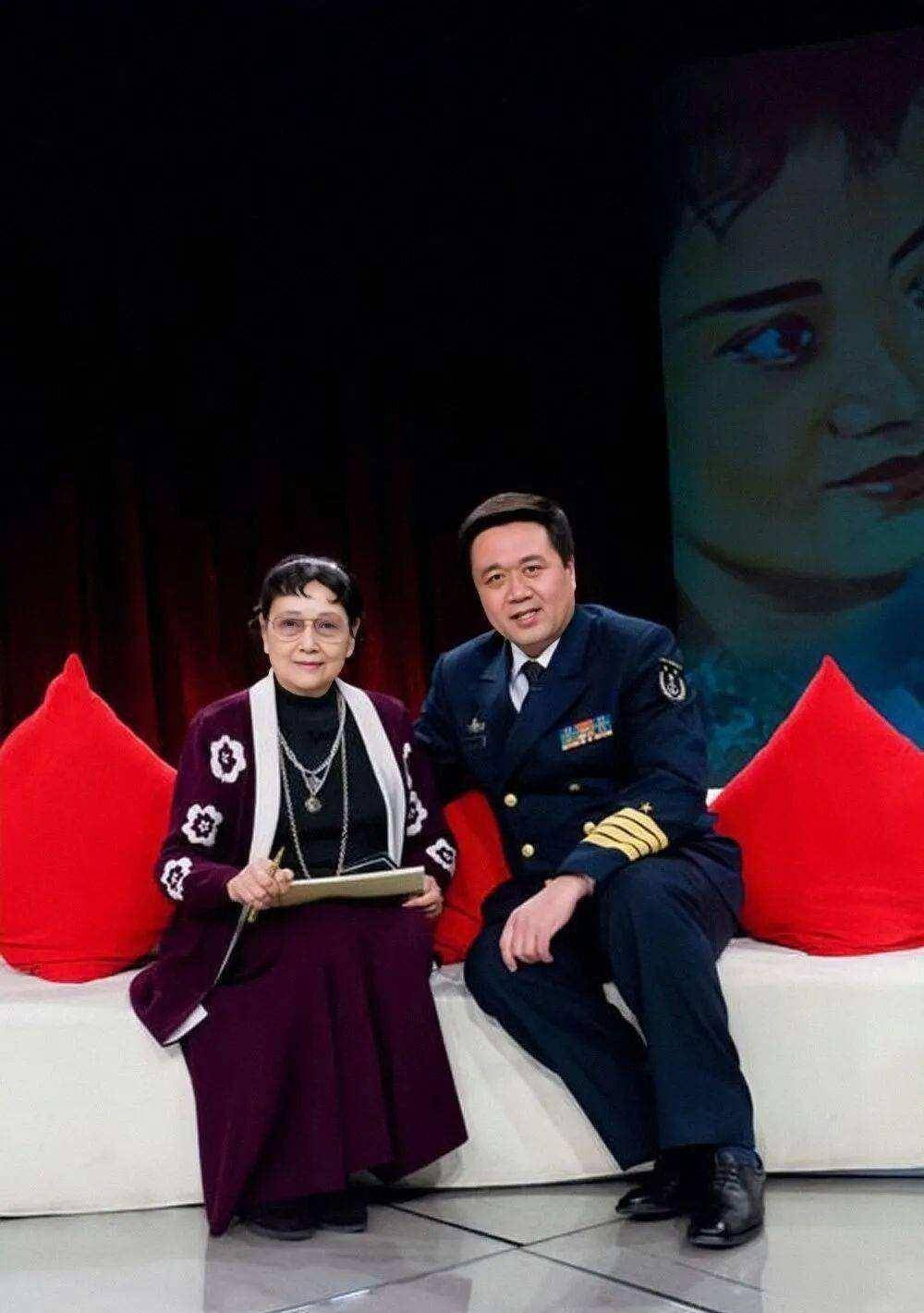 王晓棠:丈夫和儿子都在天堂,她带着伤痛坚韧度余生_言小朋_母亲_生活