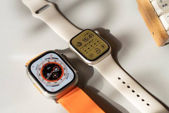 安卓iOS最值得选的两部手表：一部Apple Watch，一部OPPO Watch