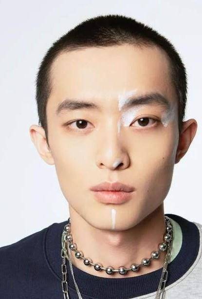 《山海情》最吸睛的马得宝,他是白宇帆_麦苗_水花_少年