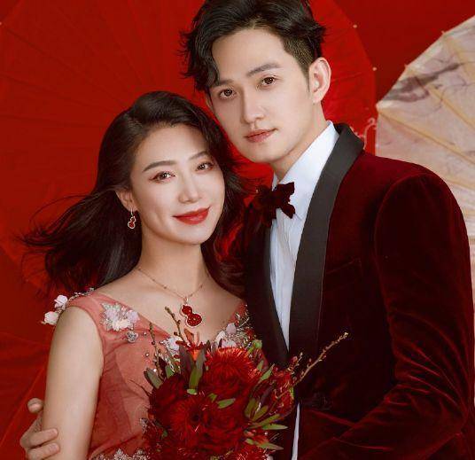 晒出儿子出生照,任嘉伦的评论太搞笑_王丹妮_妻子_杨紫李