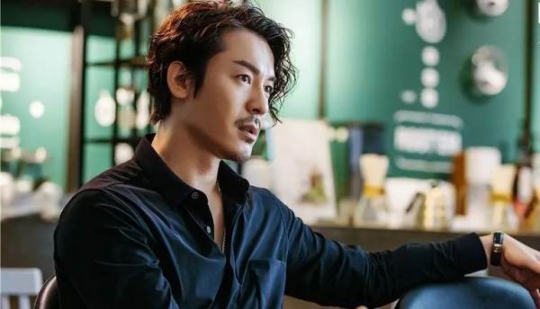 杨烁为什么会因为《归还》这部剧而糊了?_观众_网友_吐槽