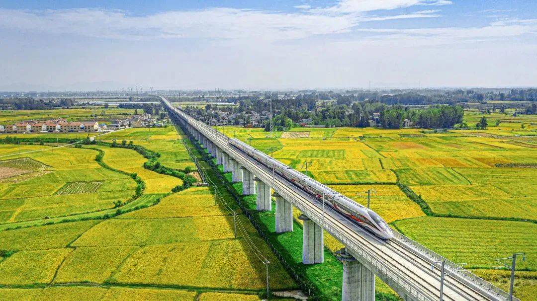 "西康高铁"助力经济发展跑出时代新篇_安康_西安市_交通