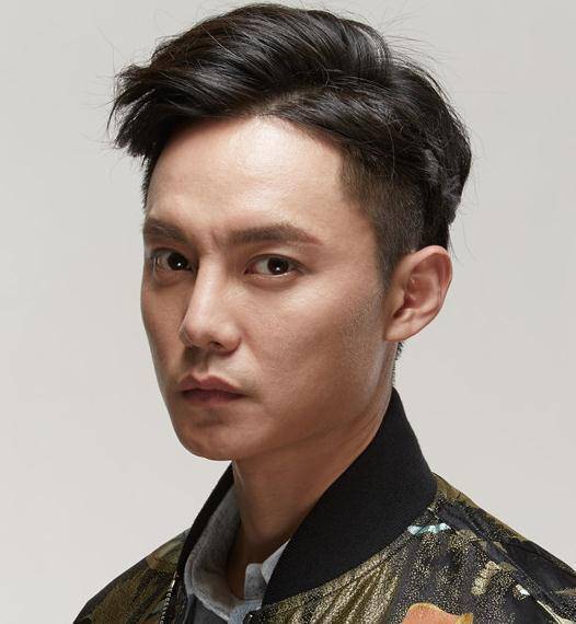 有一种"颜值"叫尹正寸头,与现在判若两人,网友:怕了怕了!