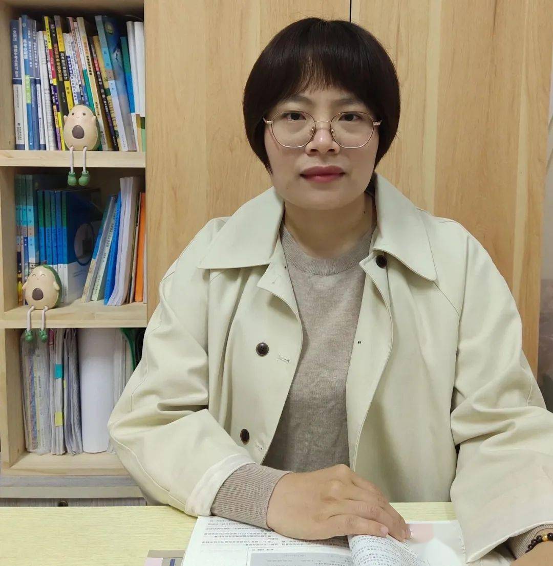 陈巧珍福州市秀山初级中学教师晋安区家庭教育讲师团成员策划:张敏