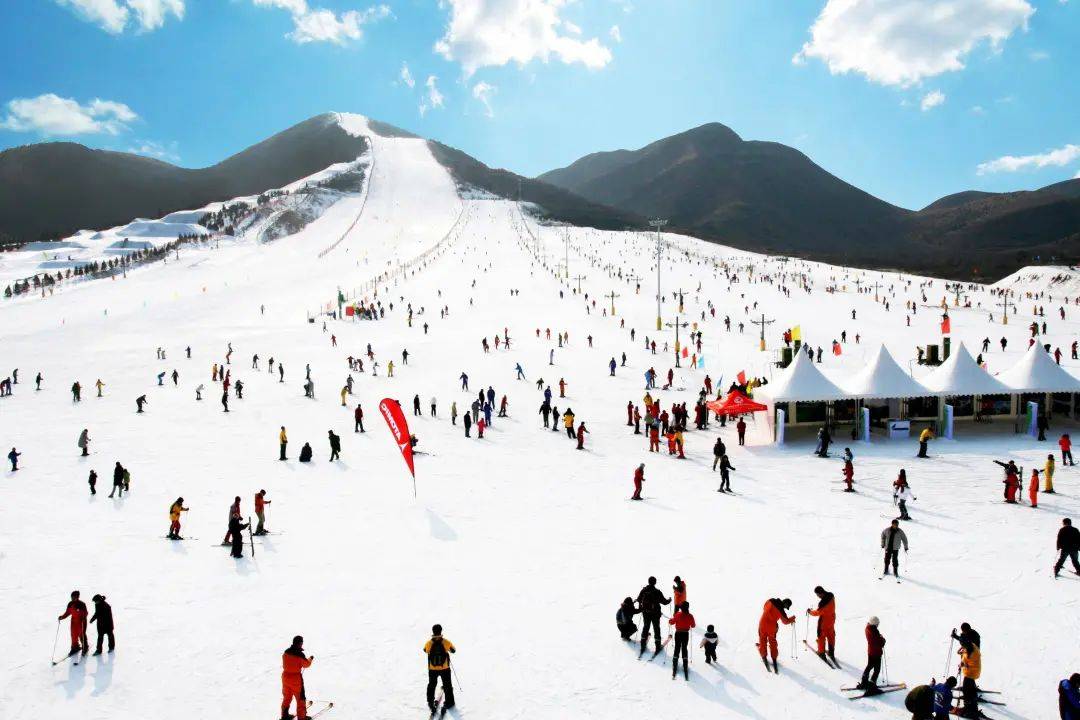滑雪合理时！北京各大滑雪场陆续开放——