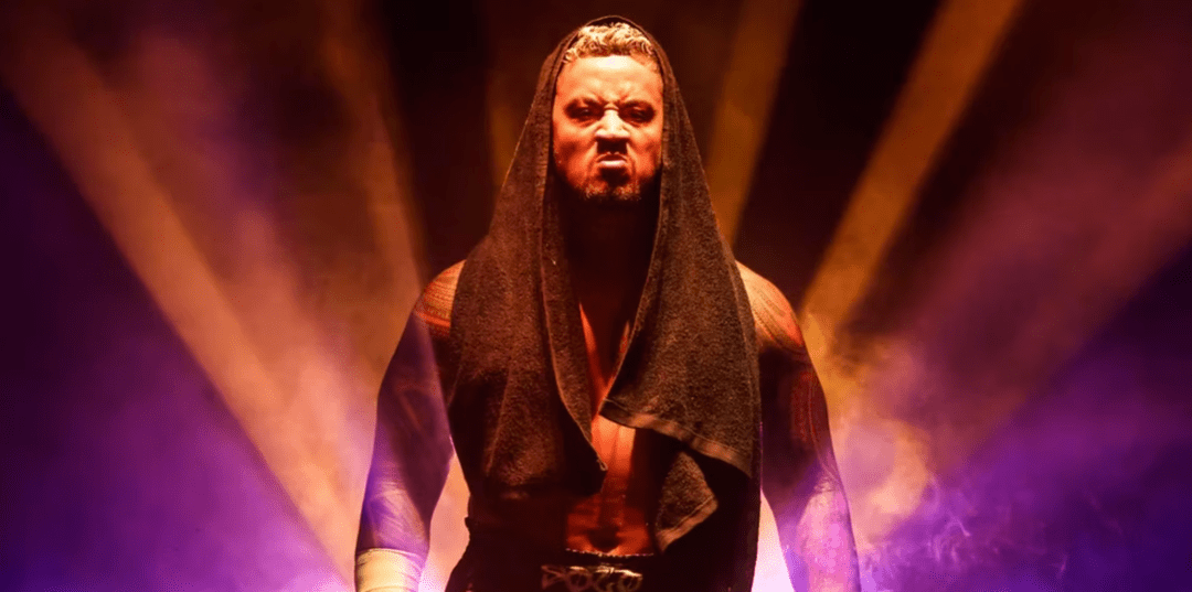 罗曼雷恩斯 roman reigns 在他的主力阵容首秀后给他提了很多宝贵的