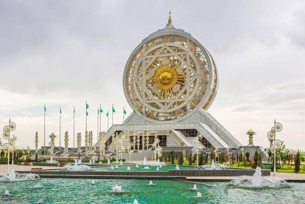 26亿美元(2011年)5,塔吉克斯坦—杜尚别城市人口:67.