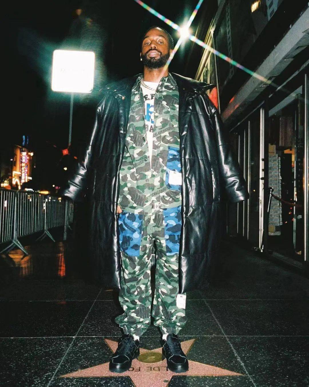 Bape x UNDEFEATED新联名公布，又是经典迷彩设计！_搜狐网