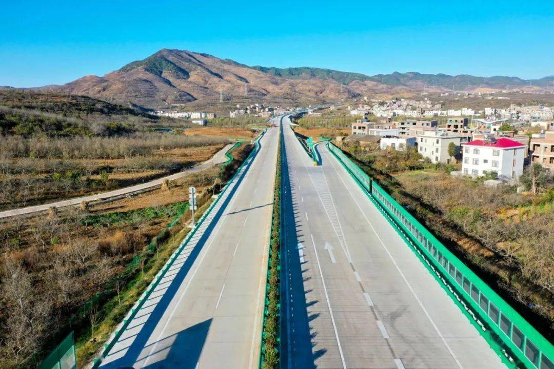 公司参建的云南昭通中心城市昭阳西环高速公路正式通车