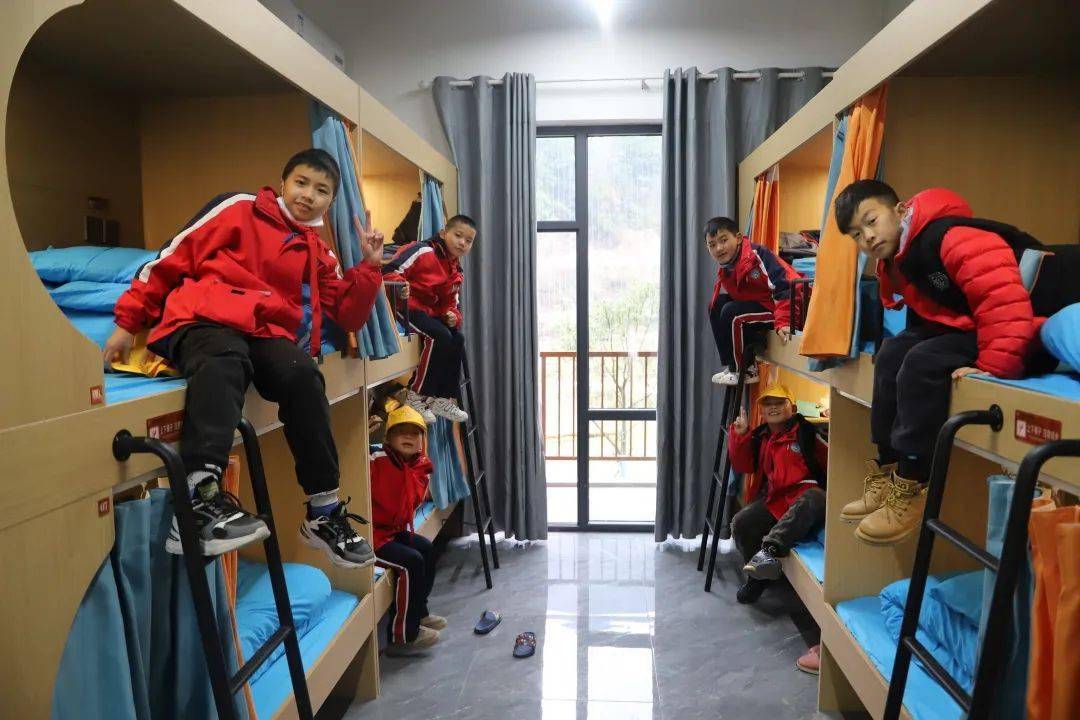 20多所学校参与,2022年彭家寨的"研学热"!_文化_建筑_吊脚楼