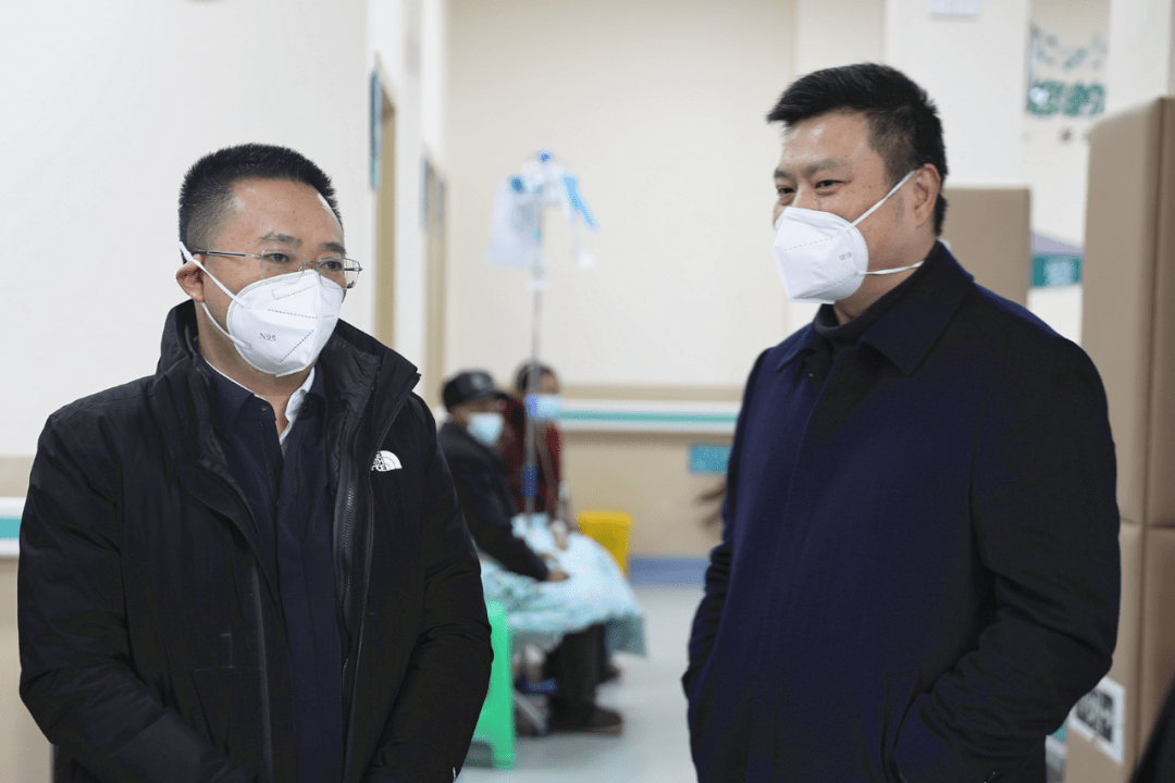 市委常委,宣传部部长丁明忠督导新冠病毒感染医疗救治能力建设_群众