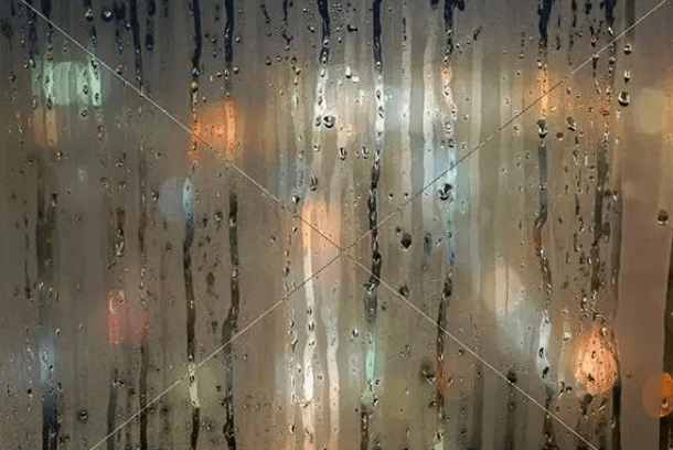 【已处理】黄州一公交司机故意泼水不让乘客就坐被开除