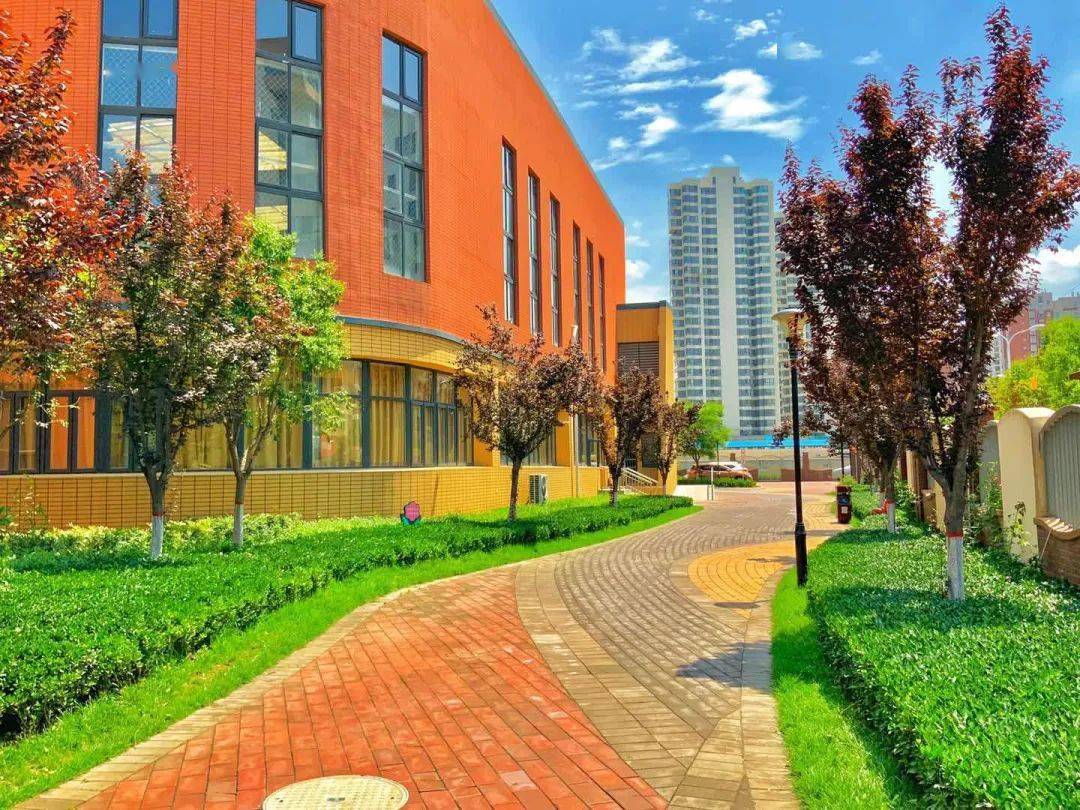 公办| 西安市浐灞第二小学教师招聘简章_教育_教学楼_示范