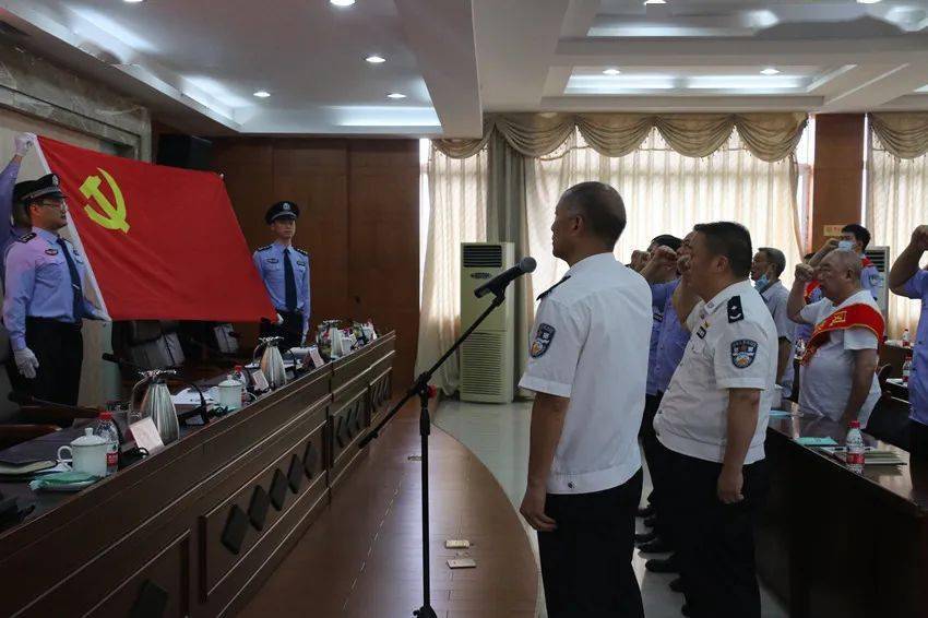 踔厉奋发,勇毅前行——凤城监狱2022年全年工作掠影_管理_政治_建设