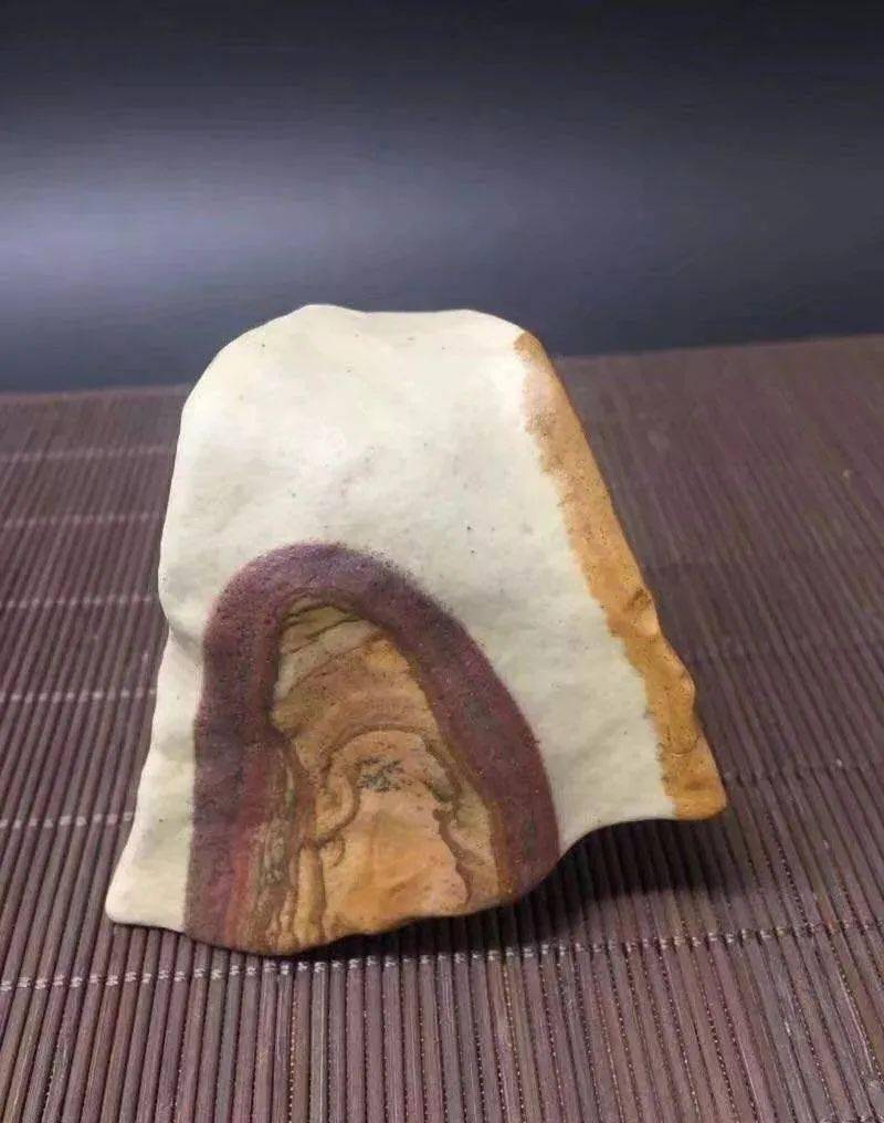 新疆彩泥——大漠石中优秀的石种之一