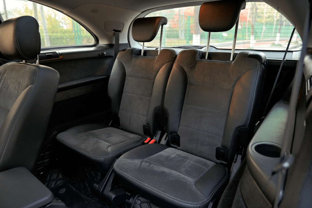 【路试笔记】二手奔驰 r320:3.0t六缸大空间mpv,17.