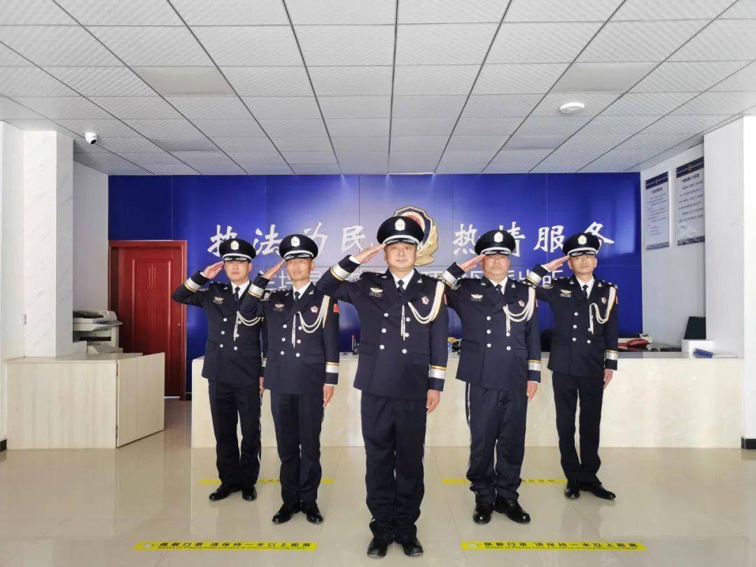 怒江公安最美警礼服照片合集来啦